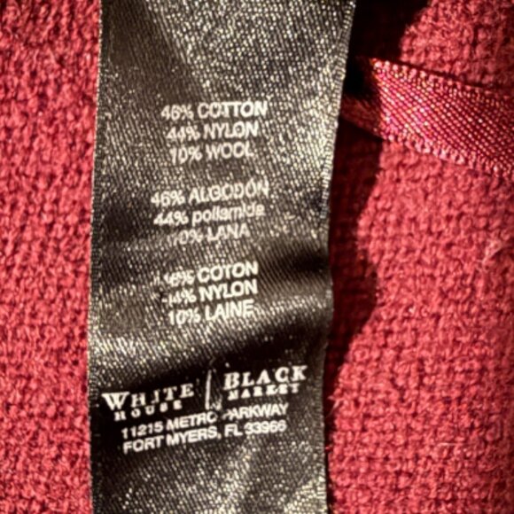 WHBM Sleeveless mock-neck sweater size large - Picture 7 of 8